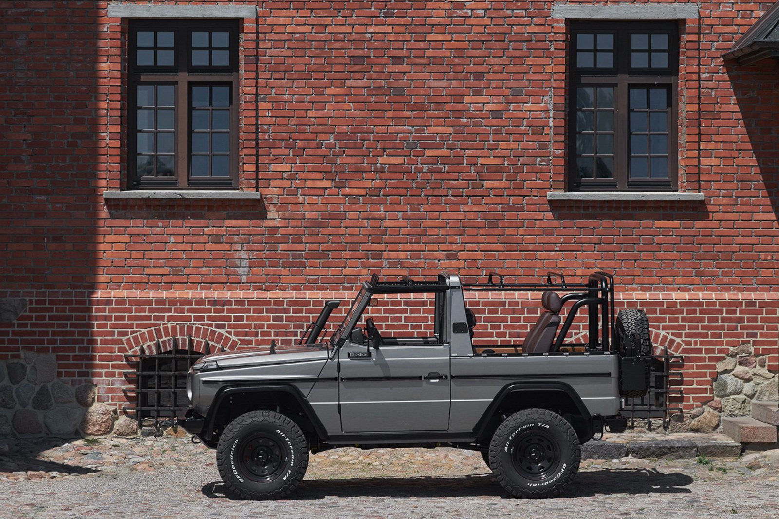 Thiết kế thân xe Mercedes-Benz G-Class độ