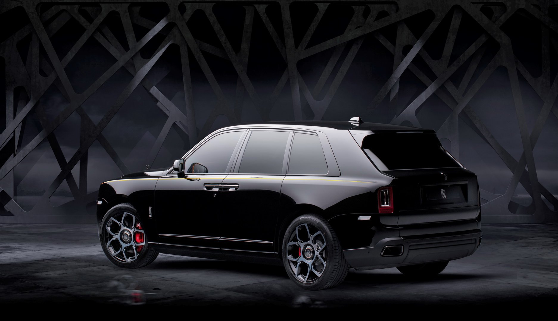 Đuôi xe Rolls-Royce Cullinan Black Badge
