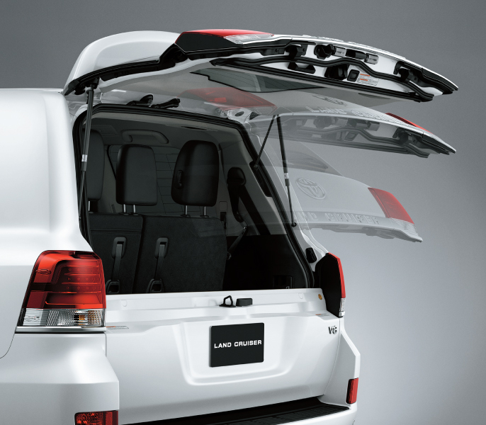 Cốp mở điện trên Toyota Land Cruiser 2020