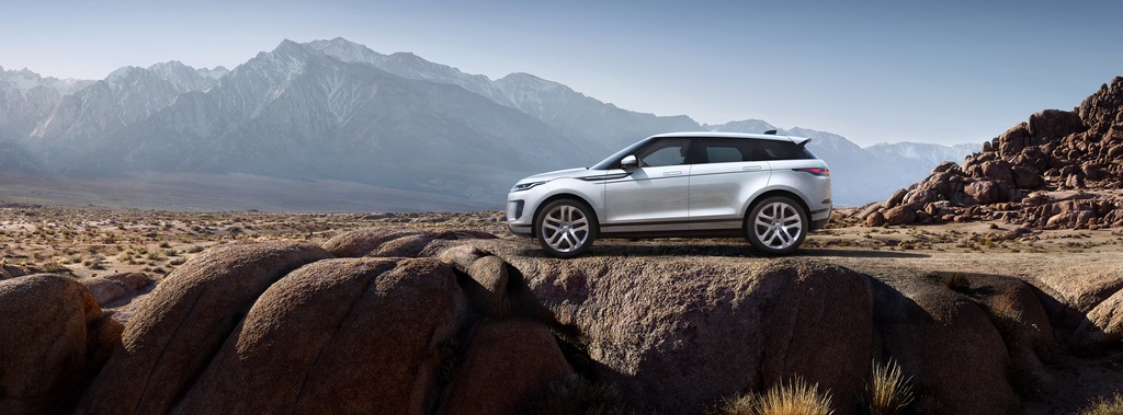 Range Rover Evoque giành giải chiếc SUV được phái đẹp yêu thích nhất