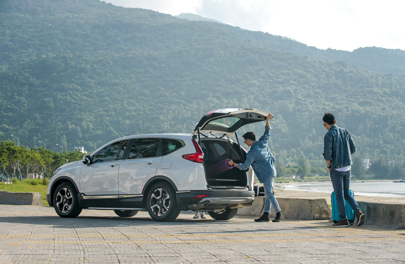 Honda CR-V trang bị cốp xe chỉnh điện