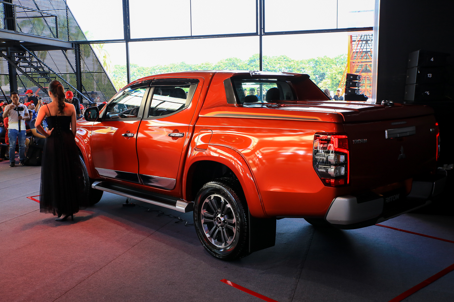 Thân xe Mitsubishi Triton 2020