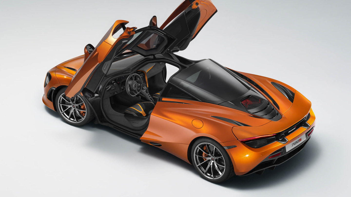 Siêu xe McLaren 720S nguyên bản