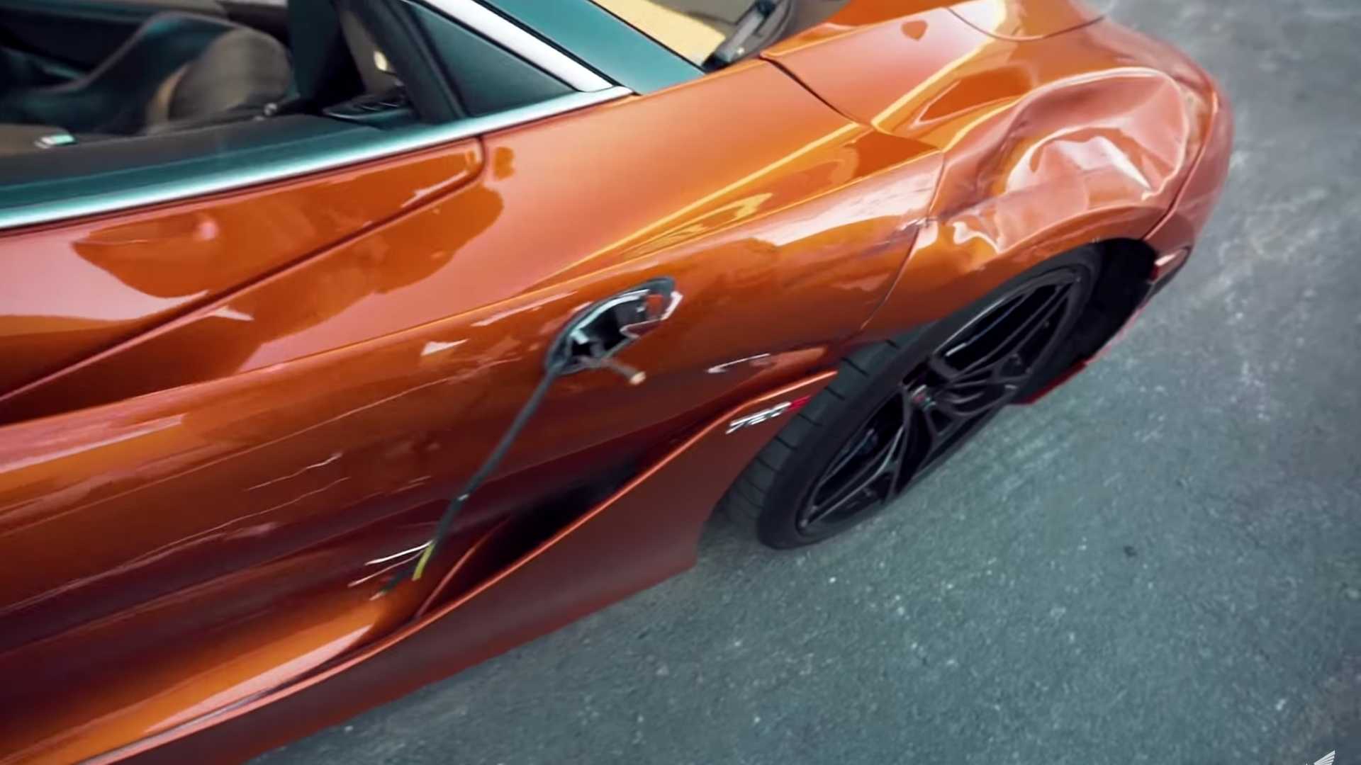 McLaren 720S gặp nạn