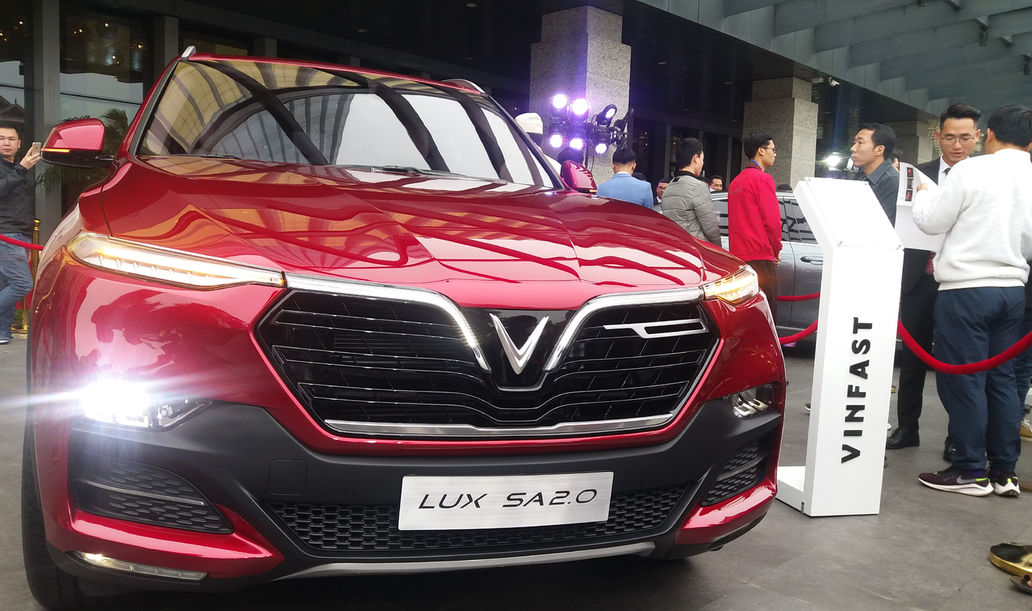 Mẫu xe VinFast Lux SA 2.0