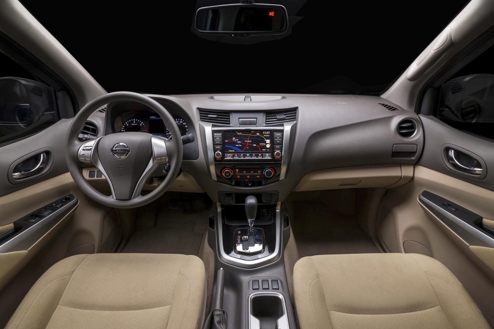 Xe Nissan Navara phiên bản mới có thêm nhiều trang bị