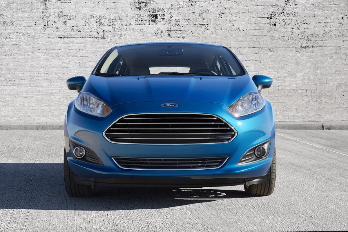 Xe Ford lỗi hộp số