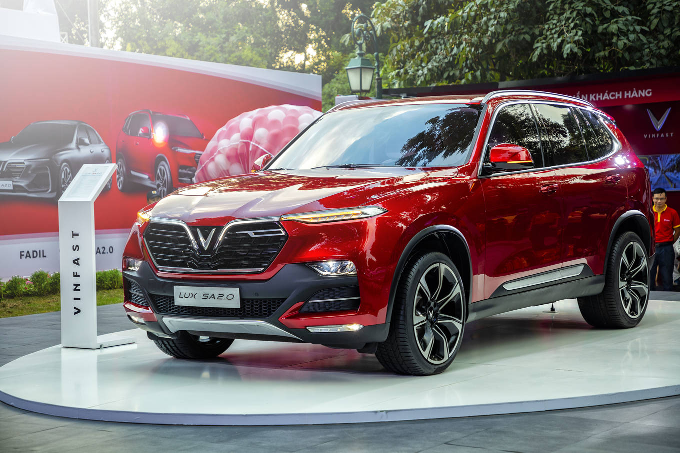 Xe VinFast Lux sẽ được ưu đãi về tiền vay trong 2 năm đầu tiên khi khách hàng mua xe