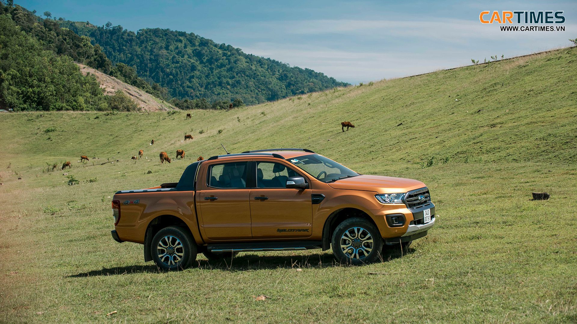 Ford Ranger gắn với những hành trình khám phá