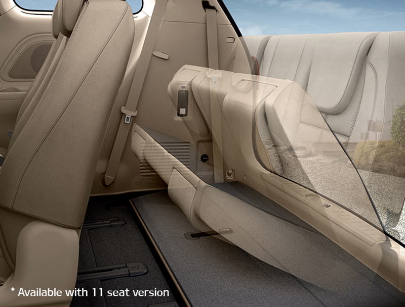 Hàng ghế thứ 4 lắp thêm của xe Kia Carnival 