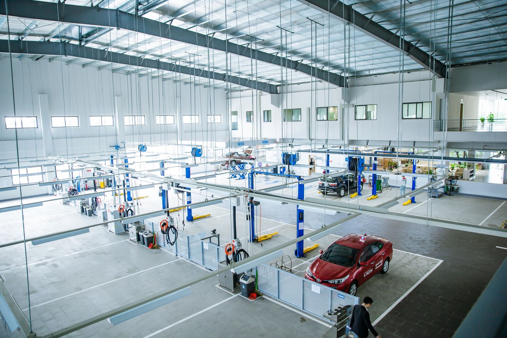 Khu vực xưởng sửa chữa Phòng trưng bày Toyota Tây Bắc (Sơn La)