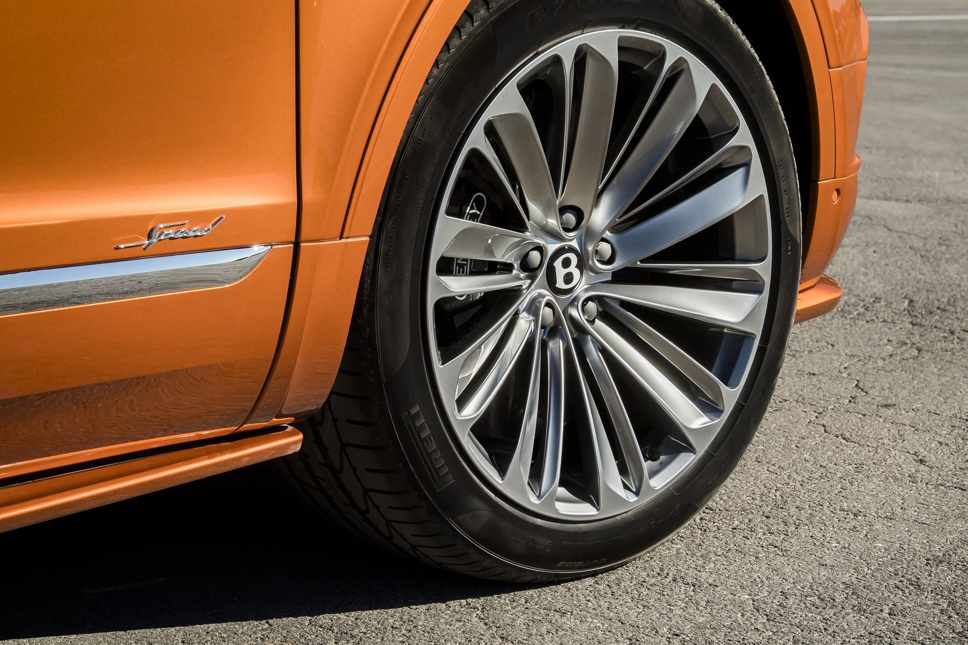 Thiết kế la zăng xe Bentley Bentayga Speed