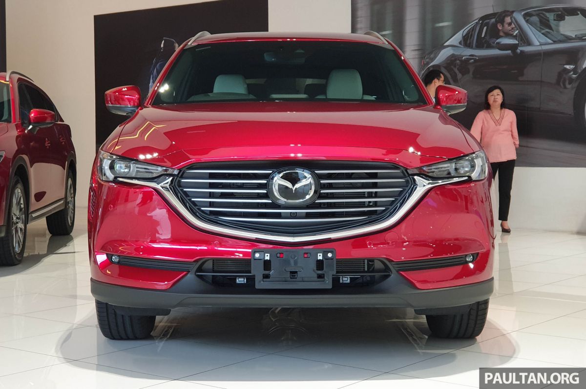 Thiết kế đầu xe Mazda CX-8 2019