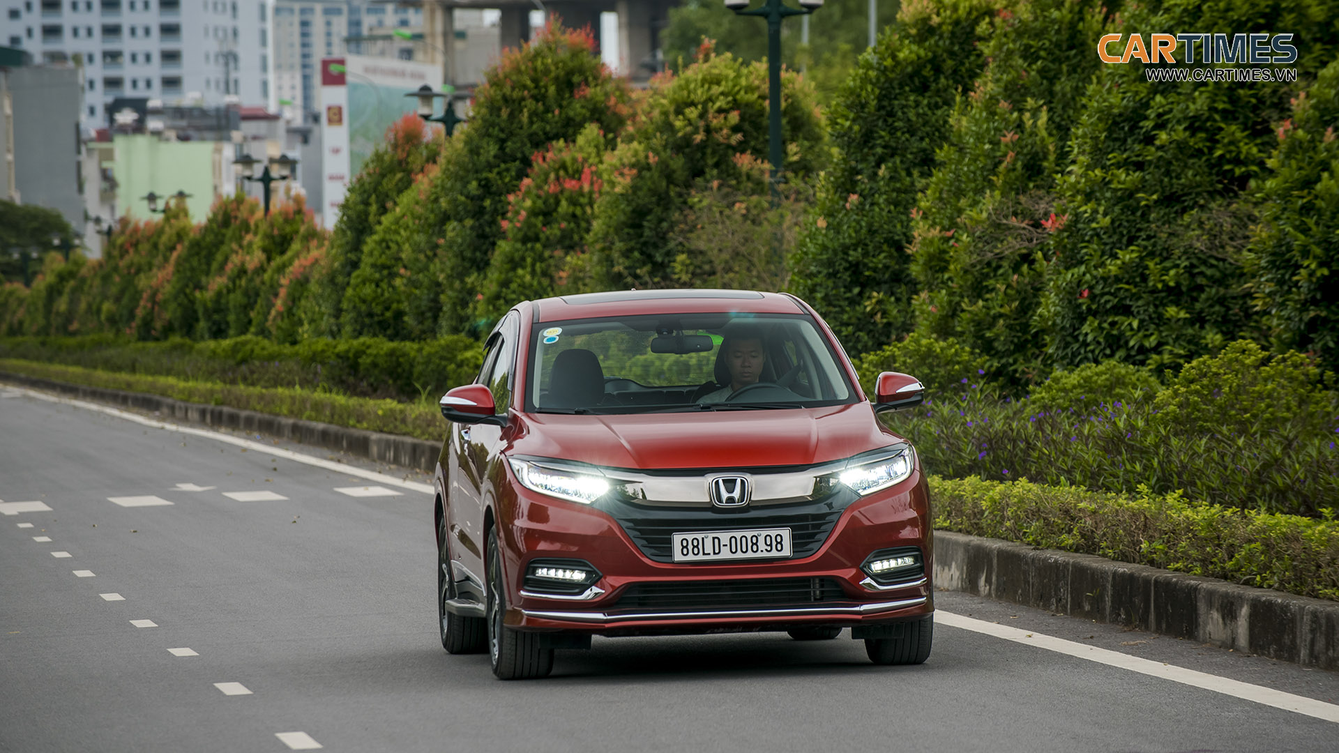 Honda HR-V 2019 di chuyển khá linh hoạt trong những đoạn đường phố
