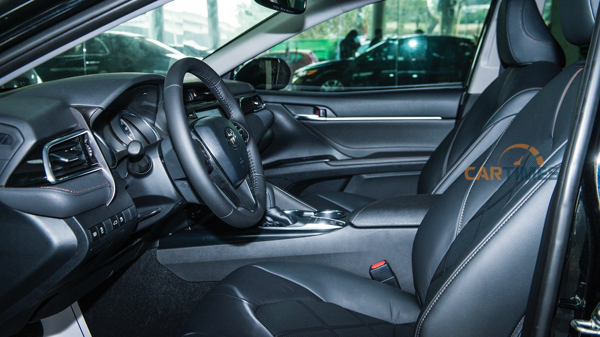Thiết kế xe Toyota Camry XLE 2019