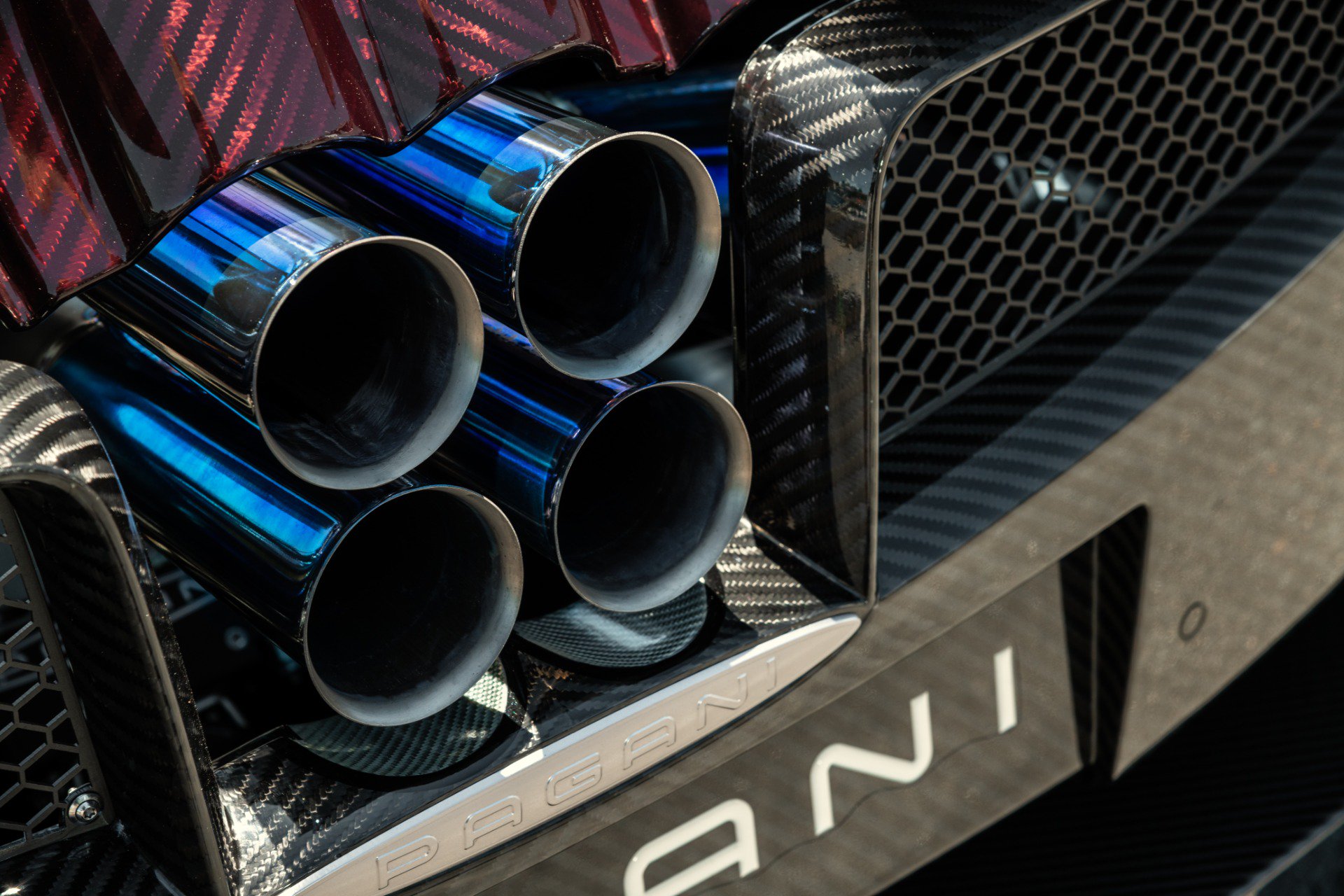 Thiết kế xe Pagani Huayra 