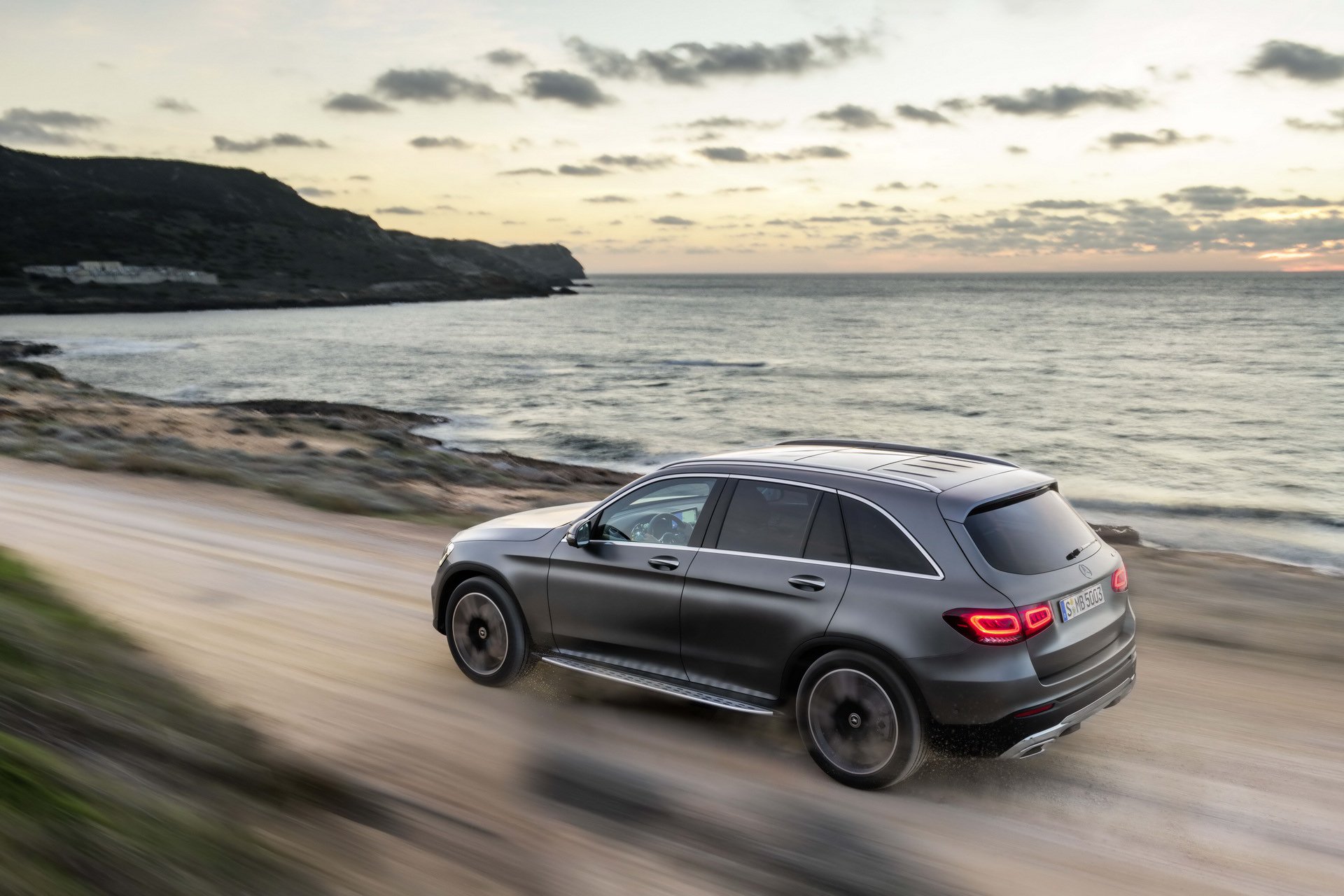 Thiết kế đuôi xe Mercedes-Benz GLC 2020 facelift