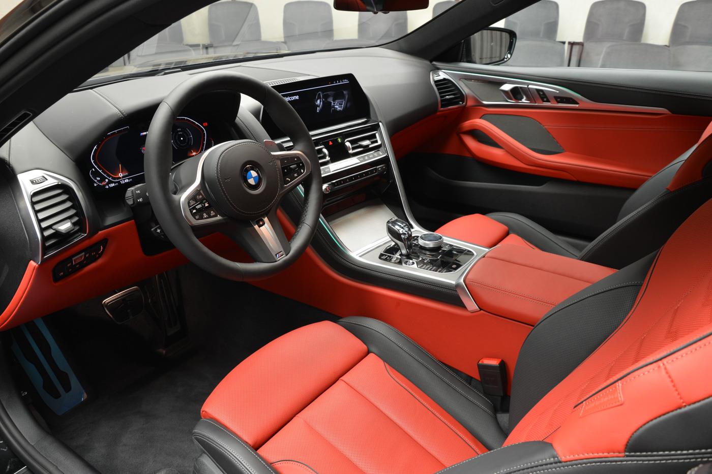 Thiết kế cabin xe BMW 850i xDrive