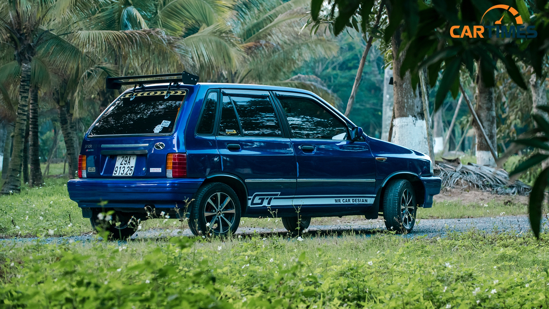 Nhiều người sẽ bất ngờ khi thấy chiếc xe này ngoài đường