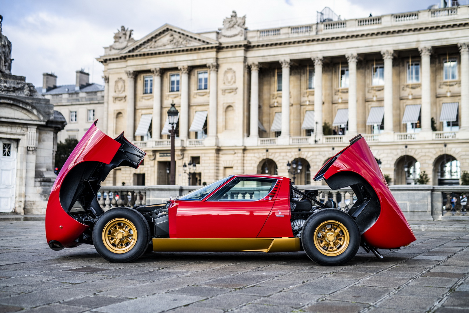 Chiếc Miura SV này đã 47 năm tuổi