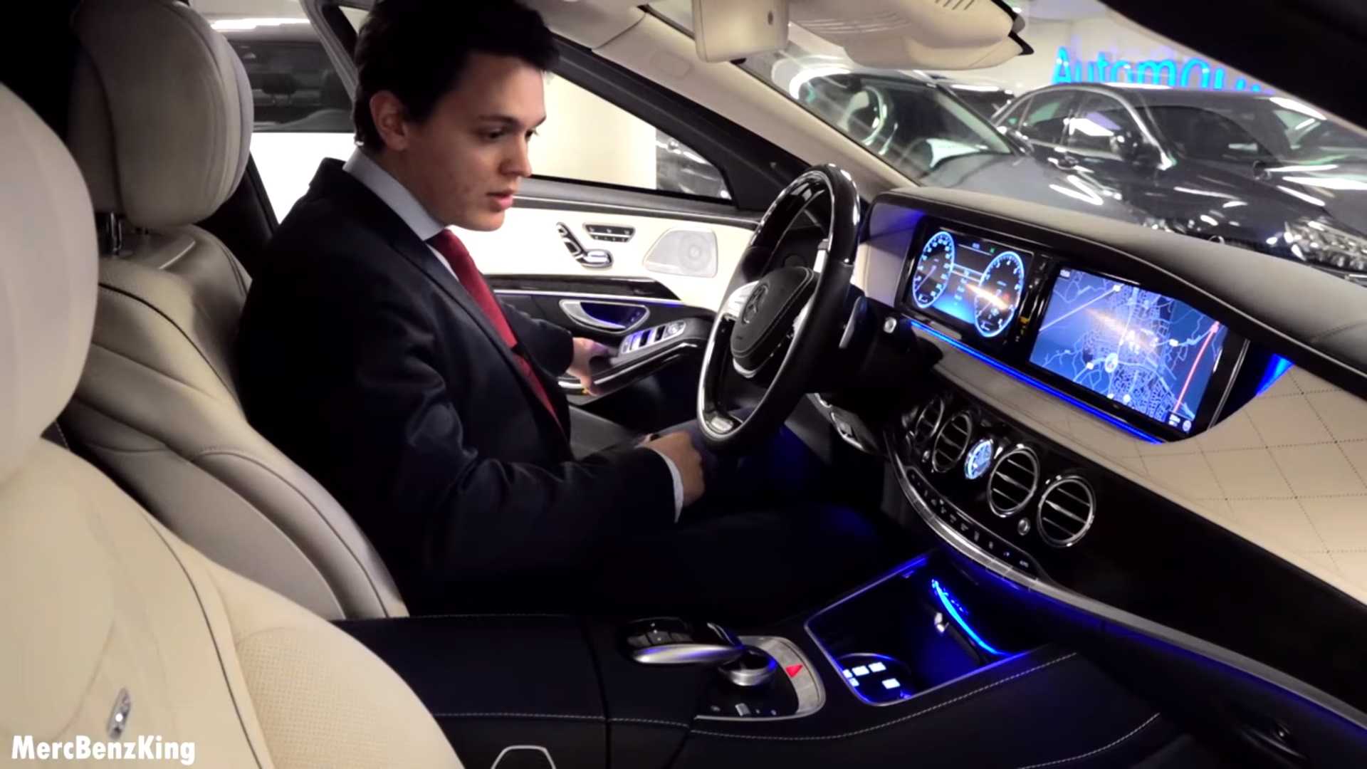 Thiết kế cabin xe Mercedes-Maybach S600 Pullman Guard