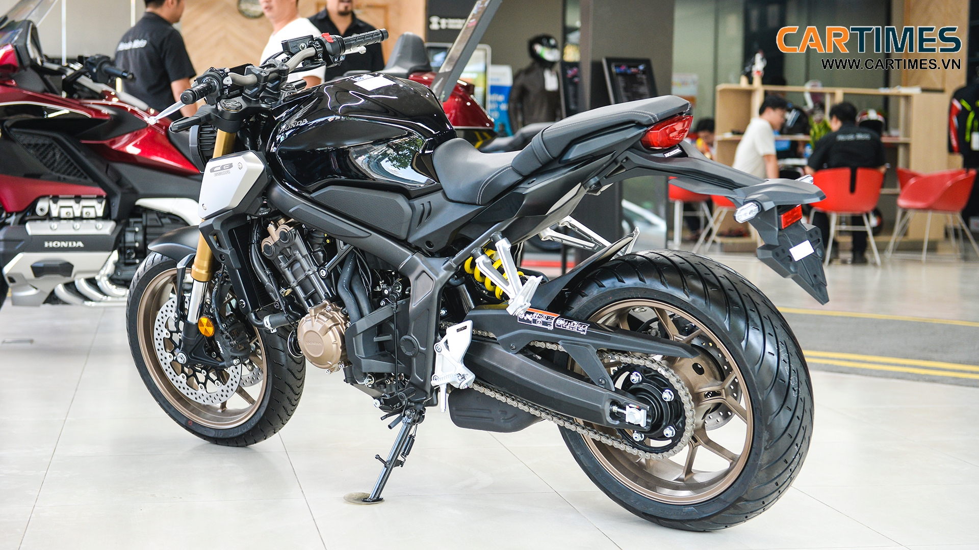  Thiết kế phía sau xe Honda CB650R