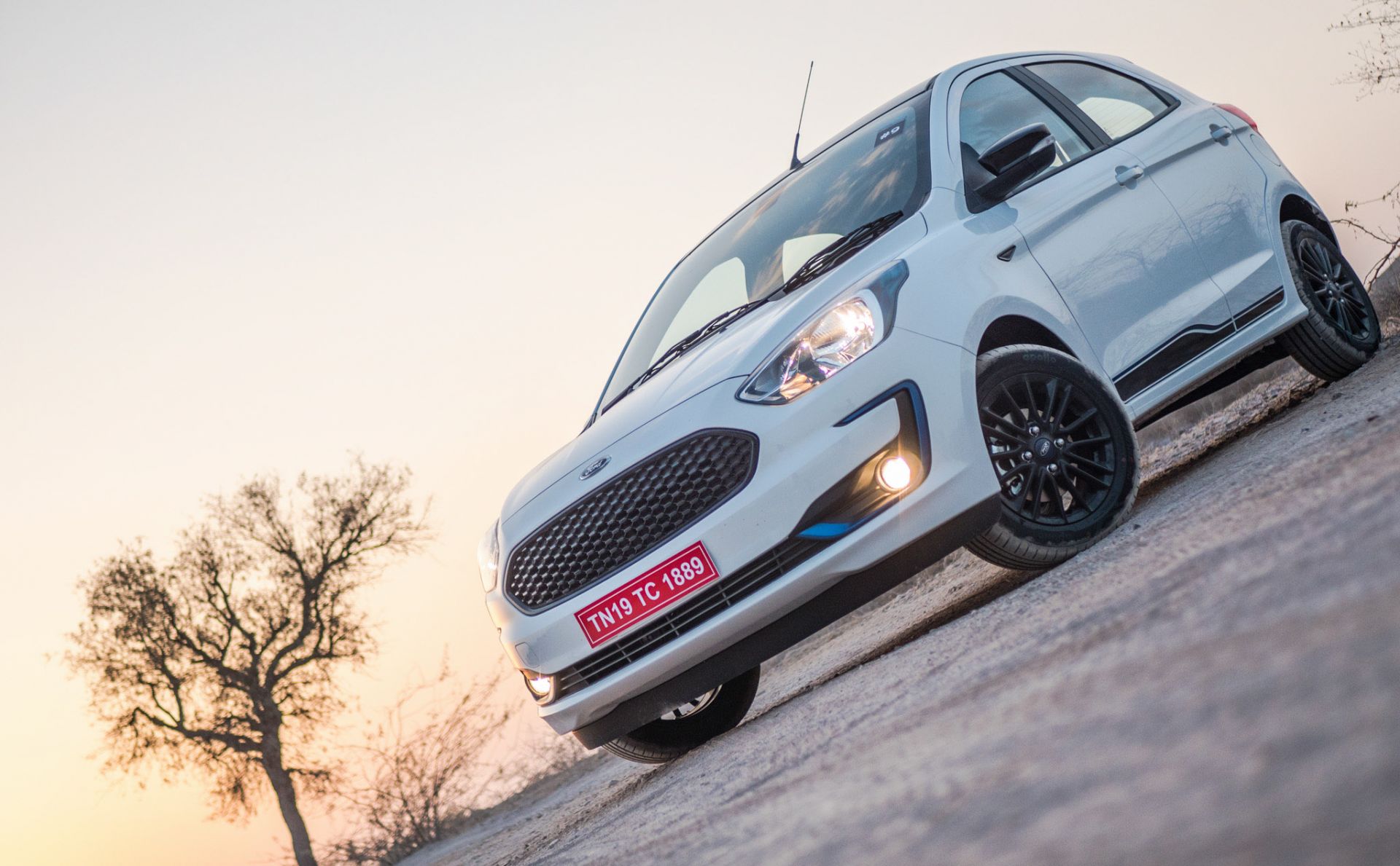 Ford Figo 2019, biến thể Titanium Blu cao cấp nhất