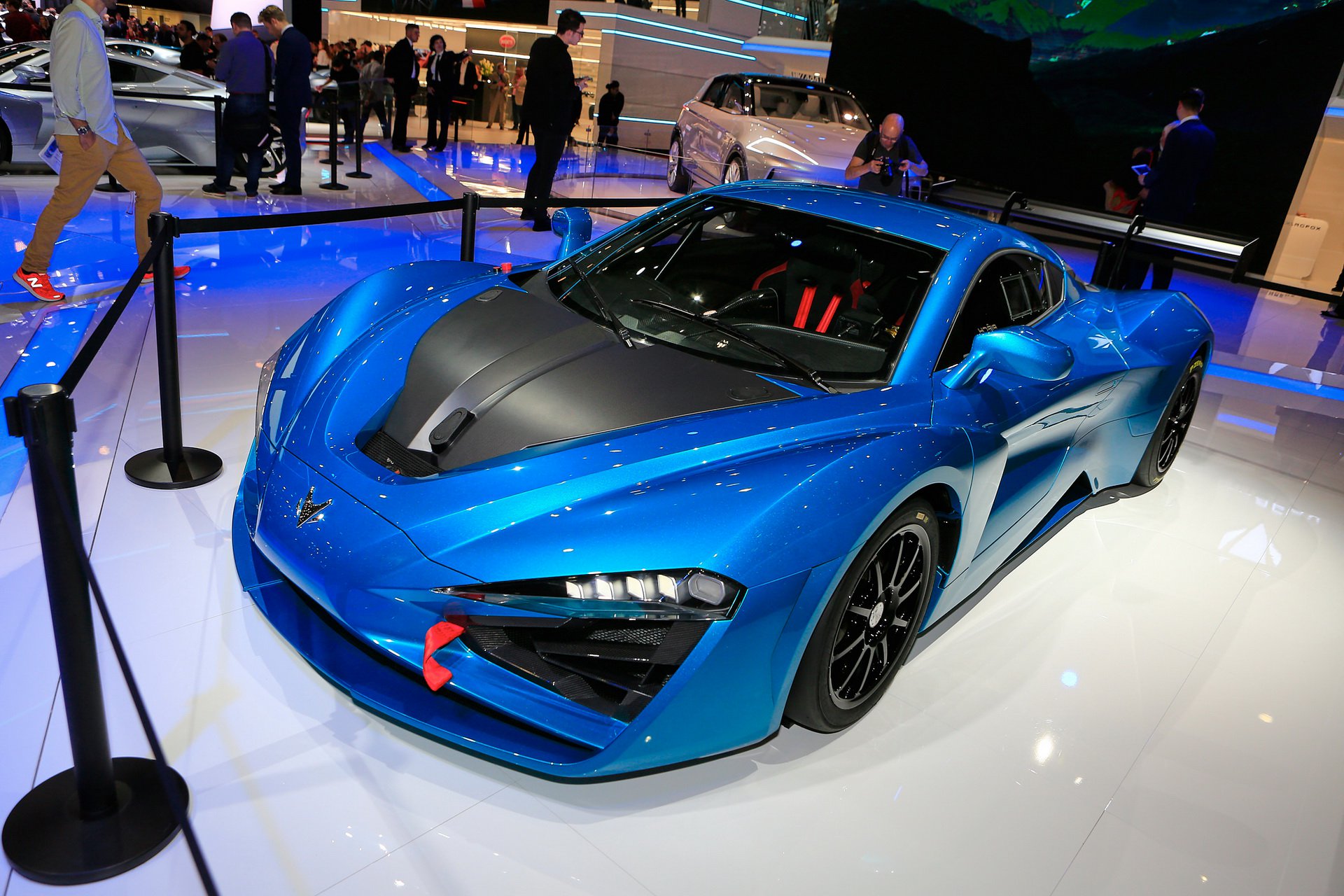 Thiết kế la zăng xe BAIC Arcfox Track Edition