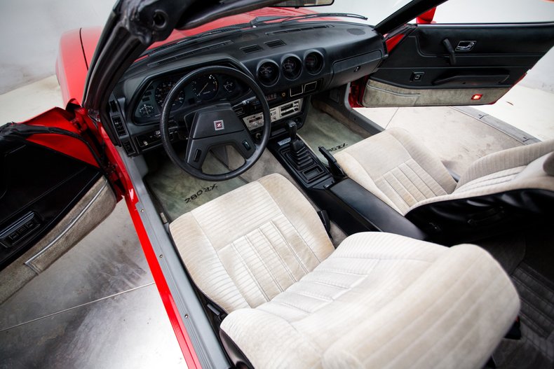Thiết kế cabin xe Nissan Datsun 280ZX