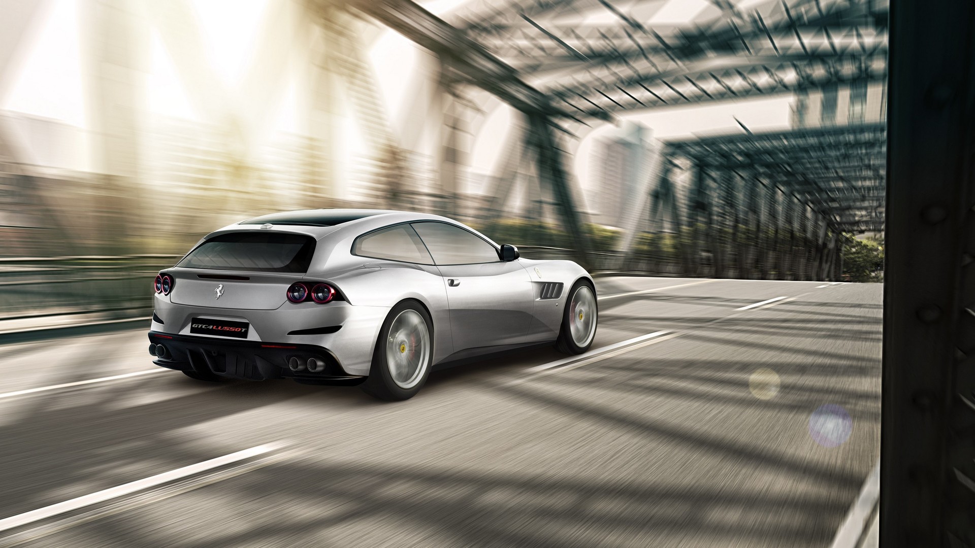 Xe Ferrari GTC4Lusso T