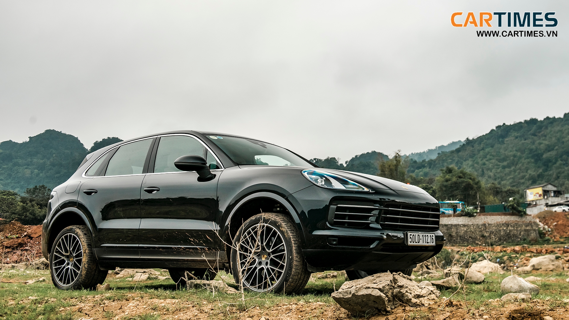 Không chỉ là mẫu SUV hạng sang, Cayenne còn là sở hữu chất thể thao vốn có của Porsche