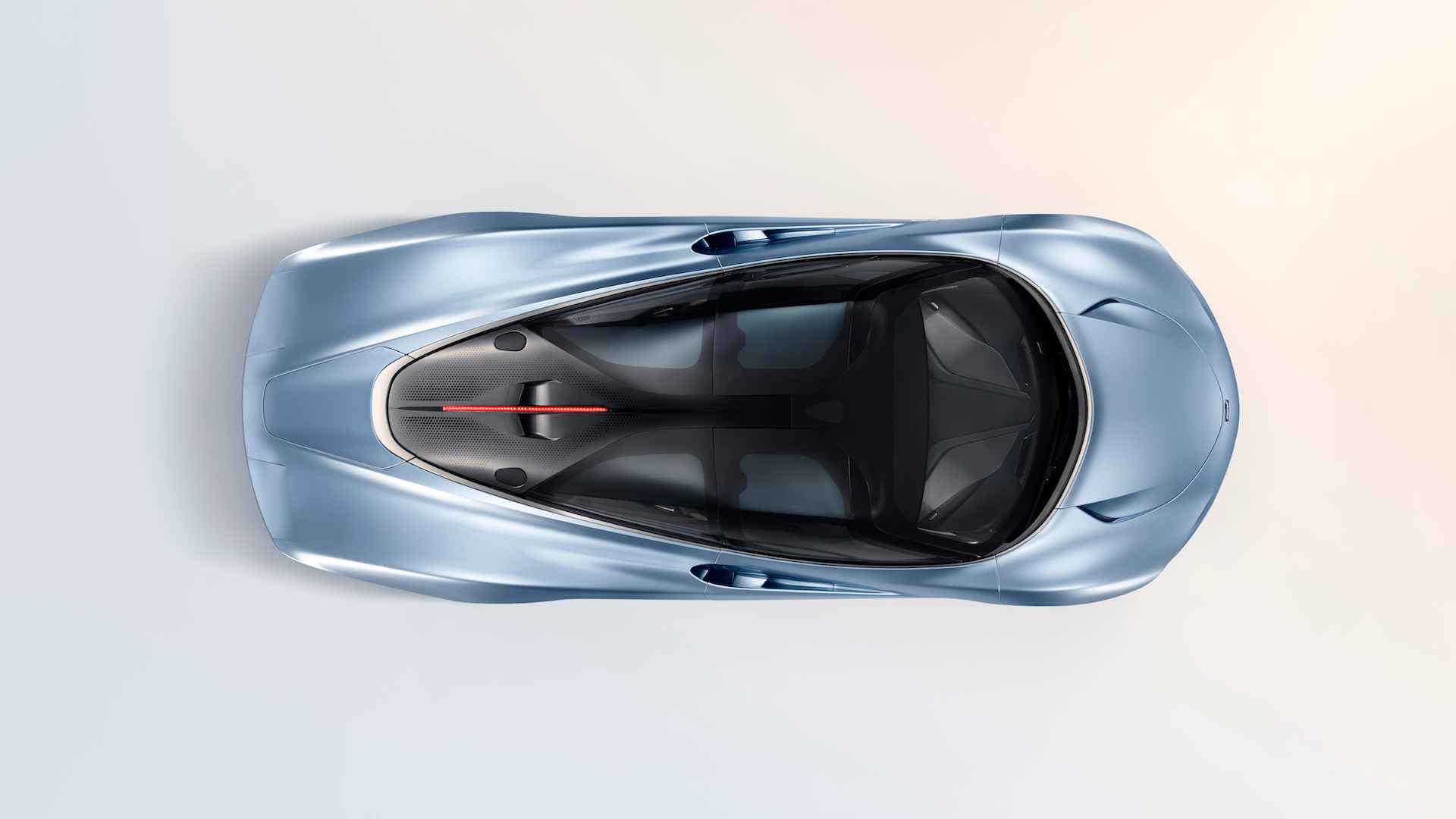 Speedtail có tốc độ tối đa 402 km/h.