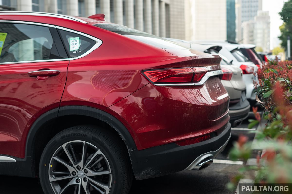 Thiết kế đèn hậu Geely FY11 khá giống Lamborghini Urus