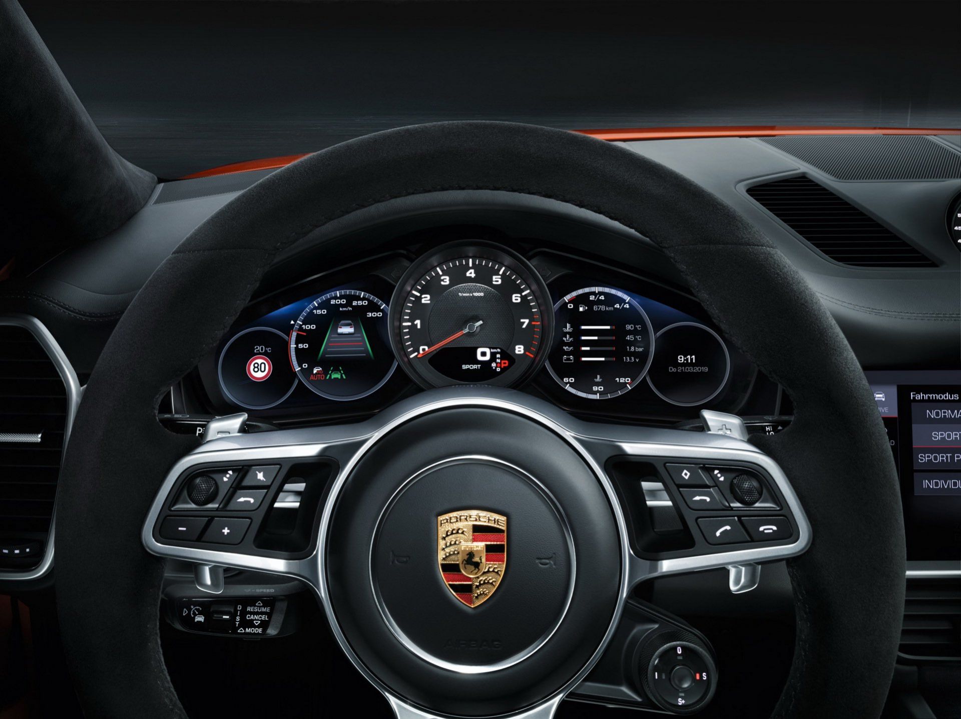 Thiết kế vô lăng Porsche Cayenne Coupe 2020