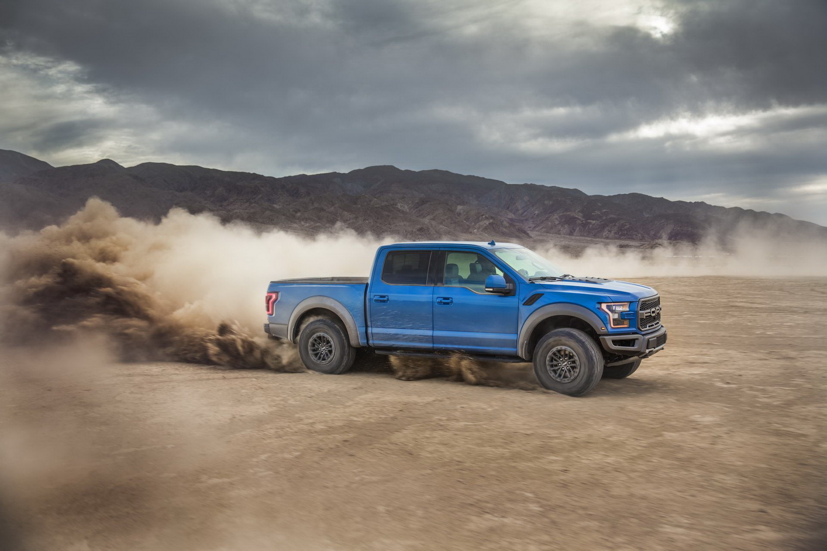 F-150 Raptor phiên bản đặc biệt sẽ được trang bị động cơ có sức mạnh tương tự Shelby Mustang