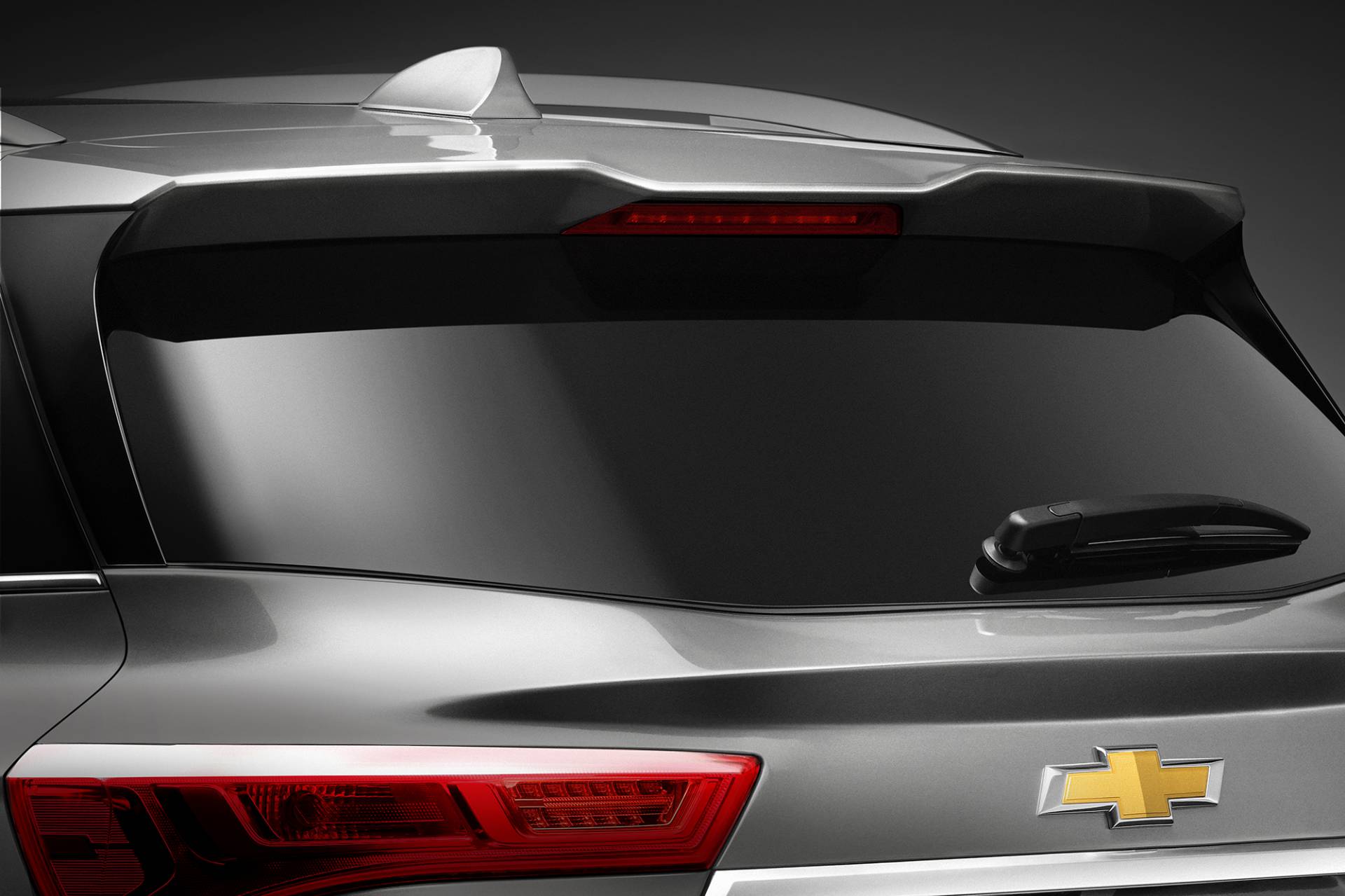 Cánh gió của xe Chevrolet Captiva