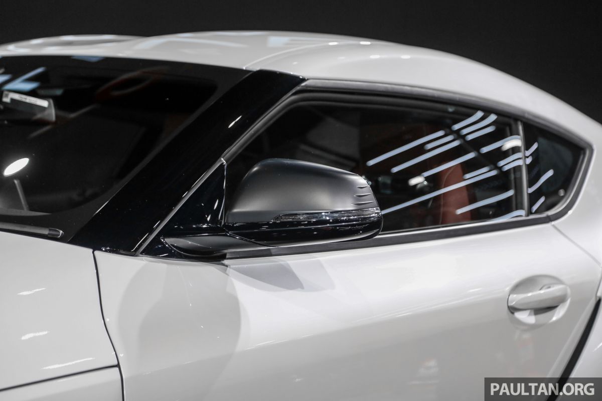 Thiết kế gương chiếu hậu xe Toyota Supra