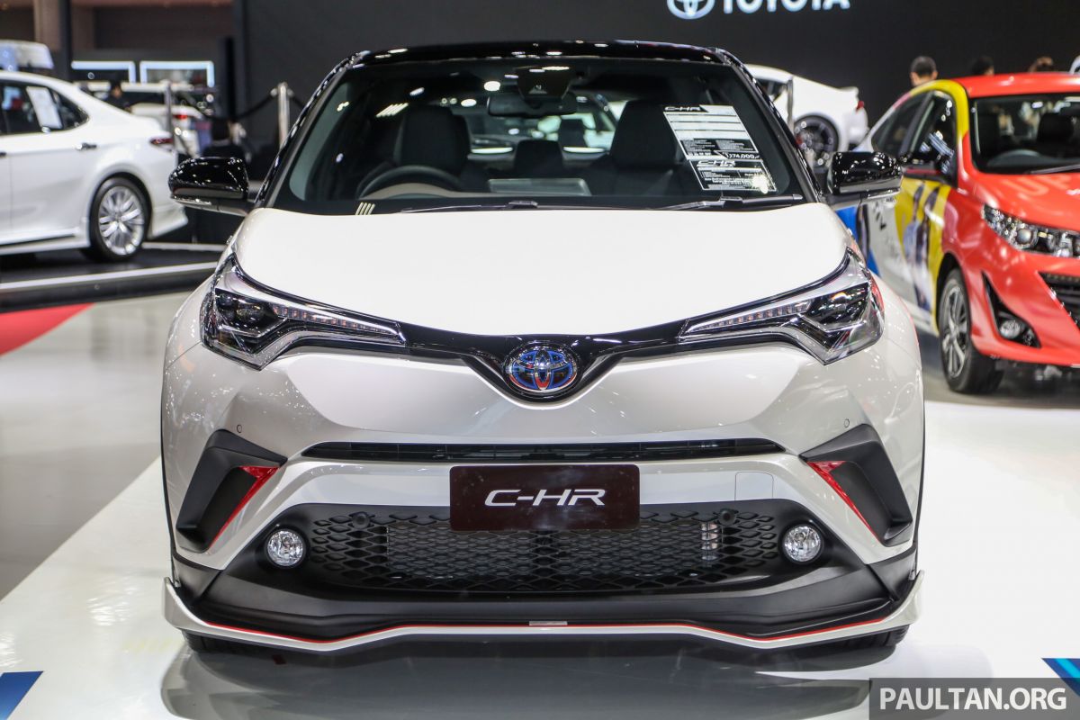 Thiết kế đầu xe Toyota C-HR
