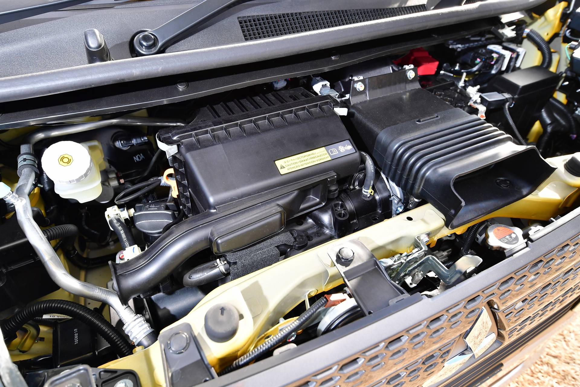 Thiết kế động cơ xe Mitsubishi eK