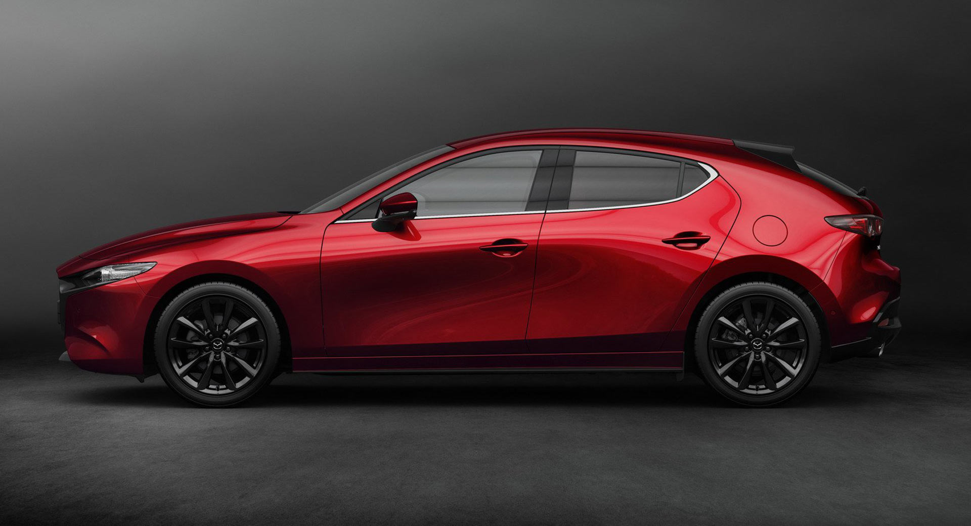 Thiết kế bên hông xe Mazda3 2019