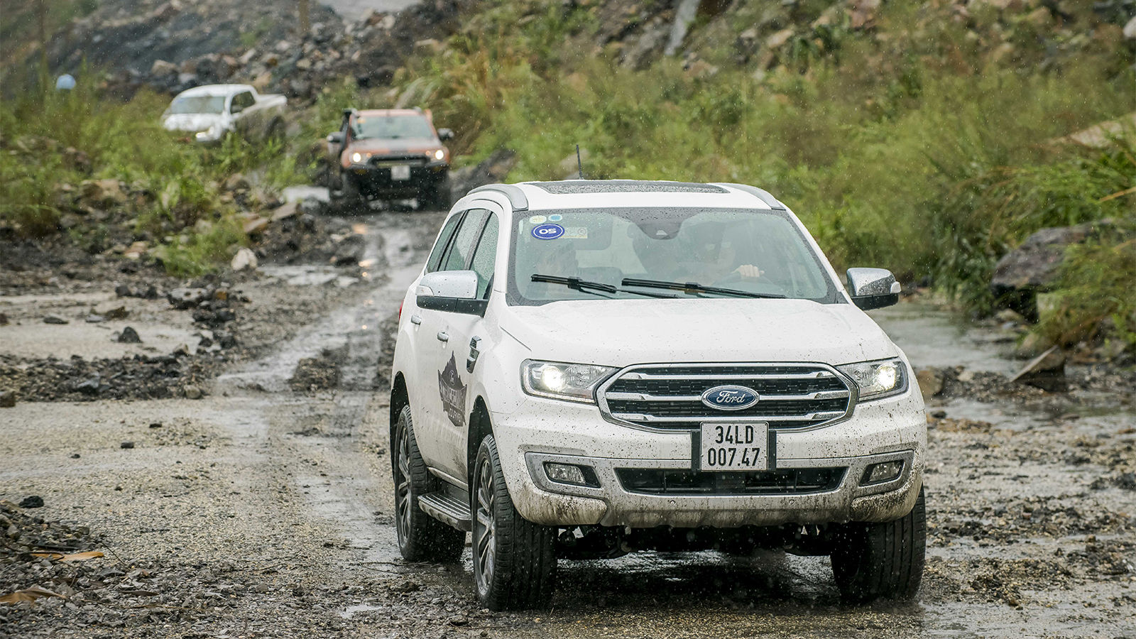 Ford Everest mới
