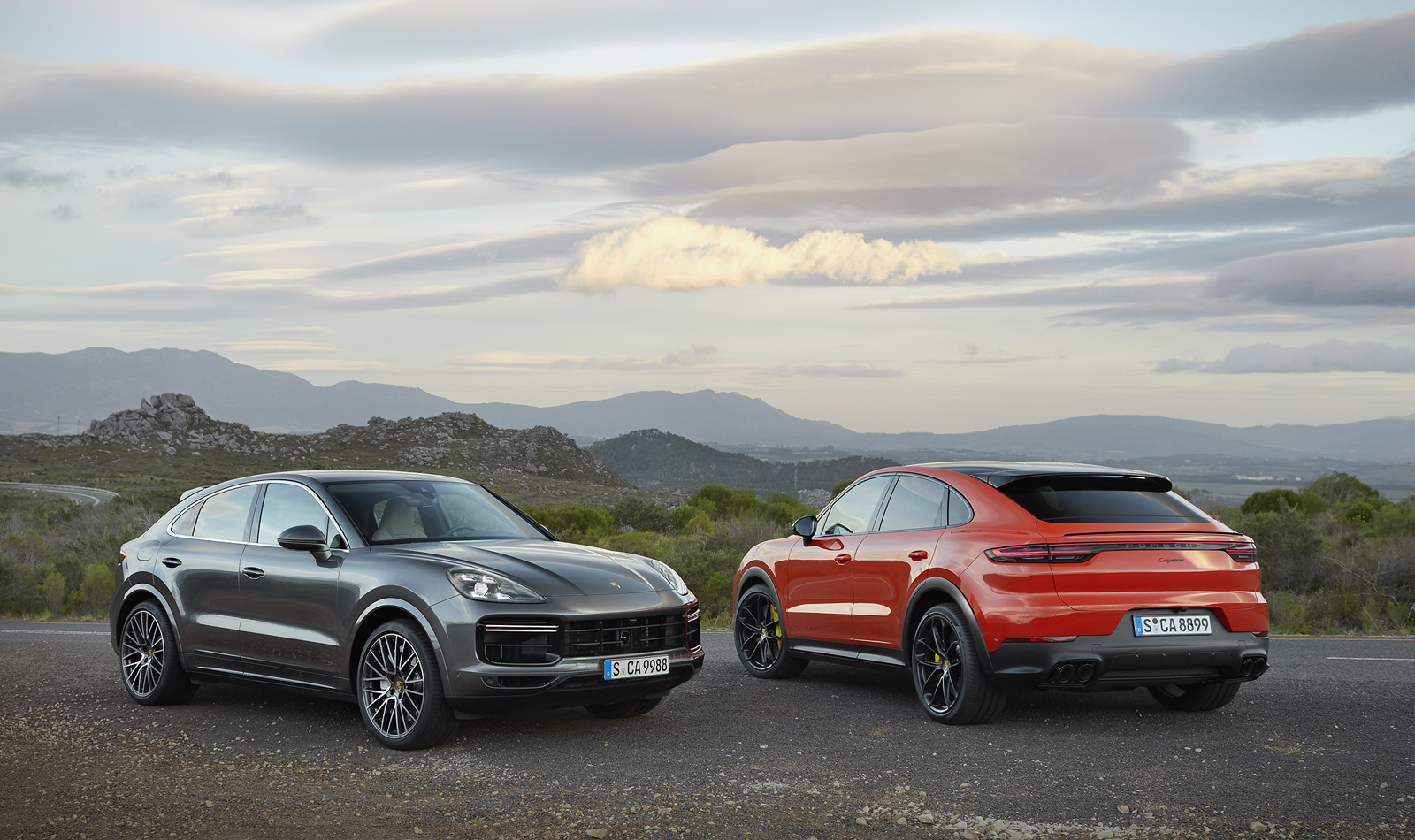 Phiên bản Cayenne Turbo Coupé và phiên bản Cayenne Coupé