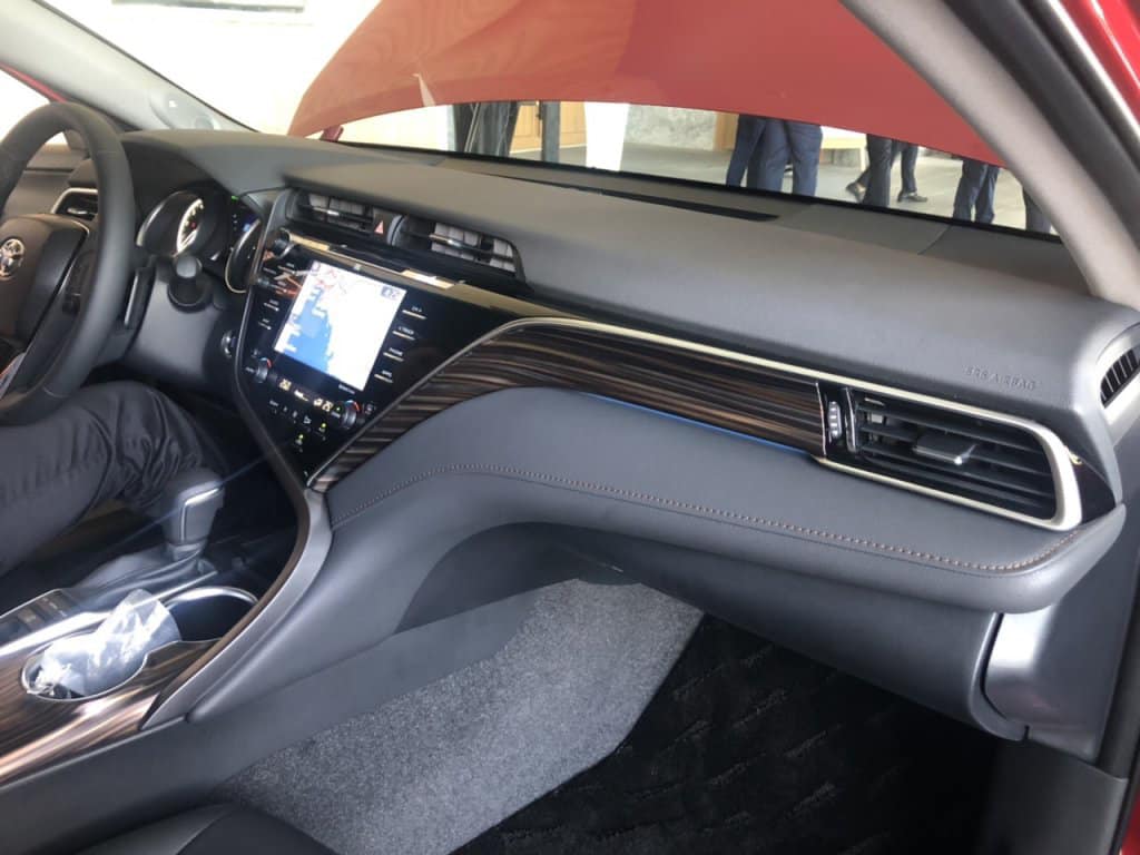 Nội thất xe Toyota Camry 2019