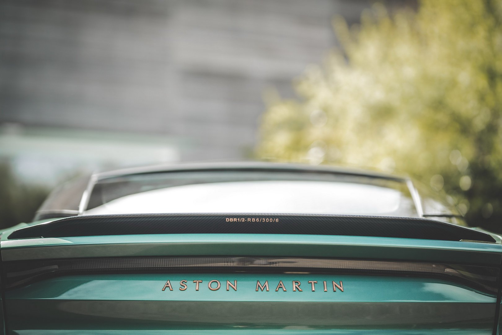 Thiết kế cánh gió xe Aston Martin DBS 59 
