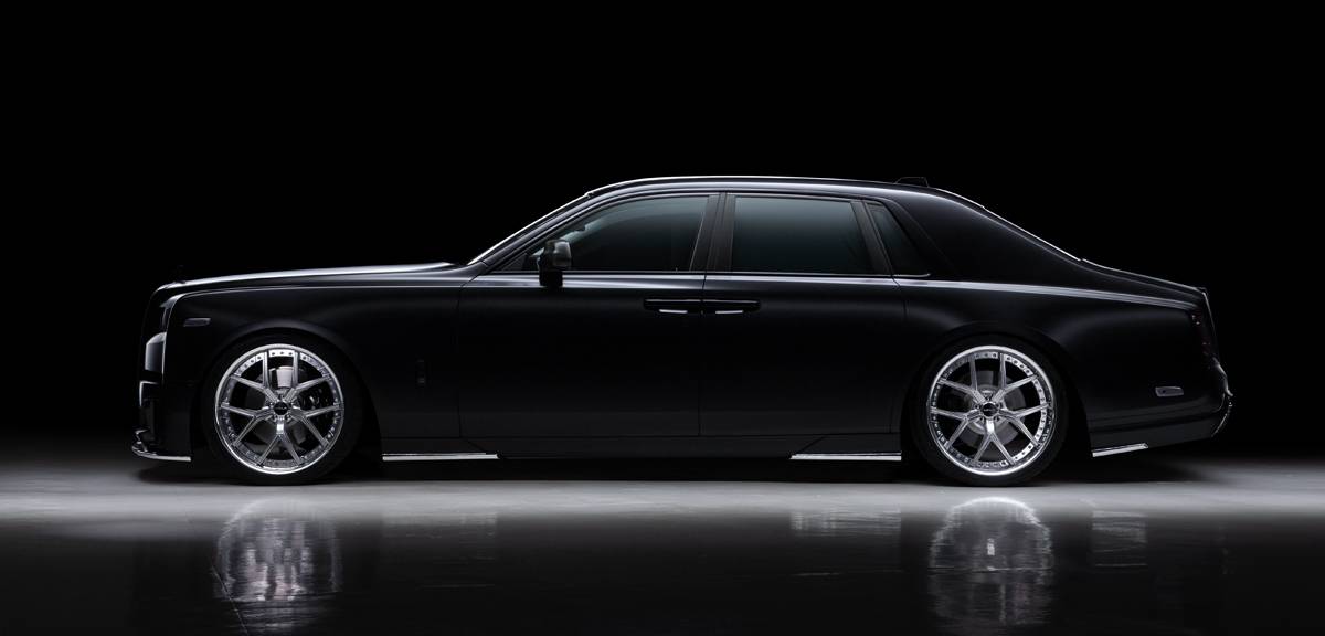 Thiết kế bên hông xe Rolls-Royce Phantom Ward International