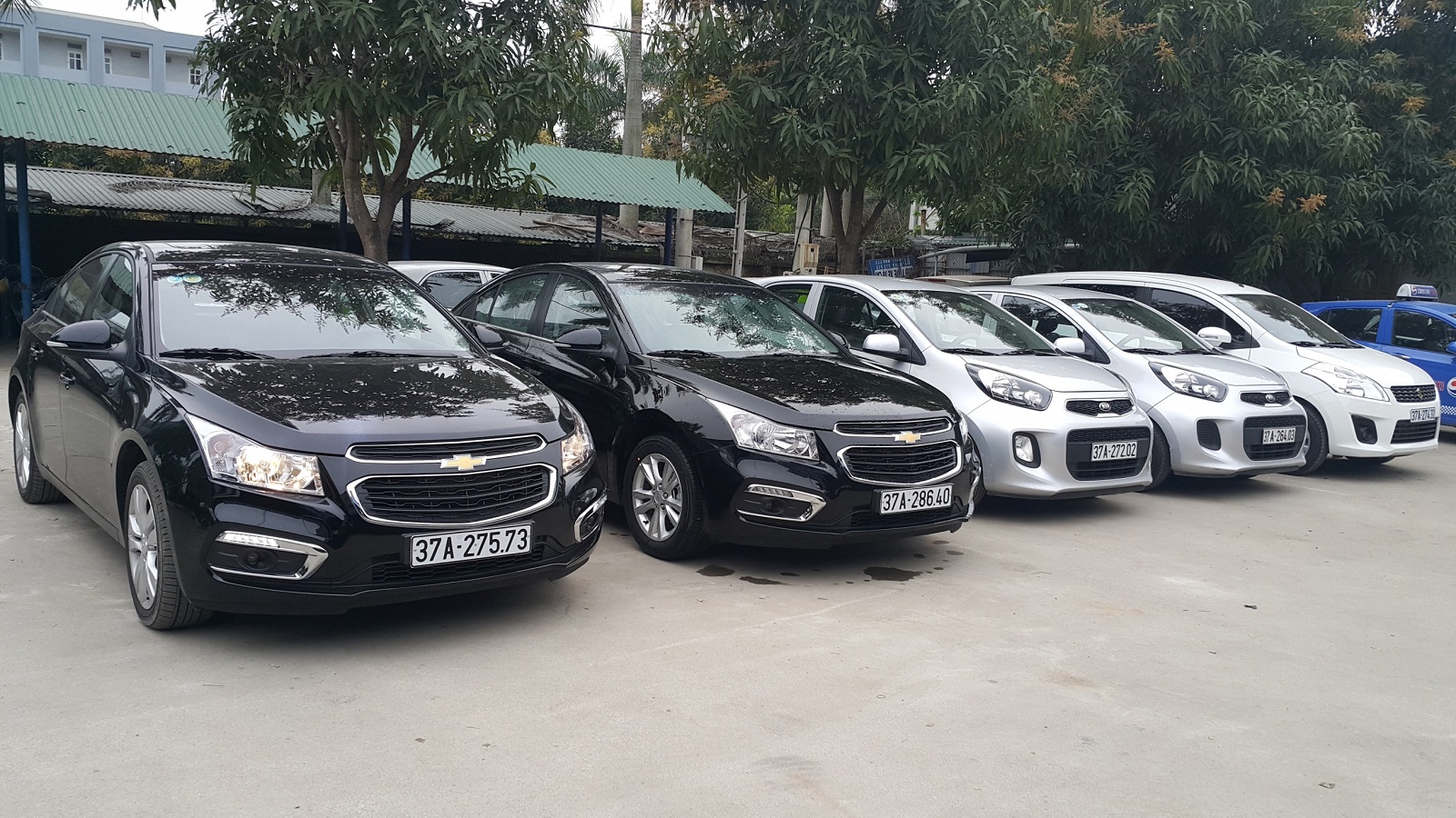 Kinh nghiệm thuê xe tự lái