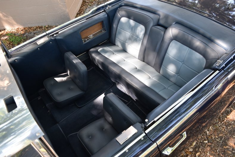 Thiết kế cabin xe Lincoln Continental 100-X
