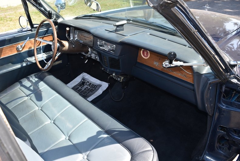 Thiết kế hàng ghế trước của xe Lincoln Continental 100-X