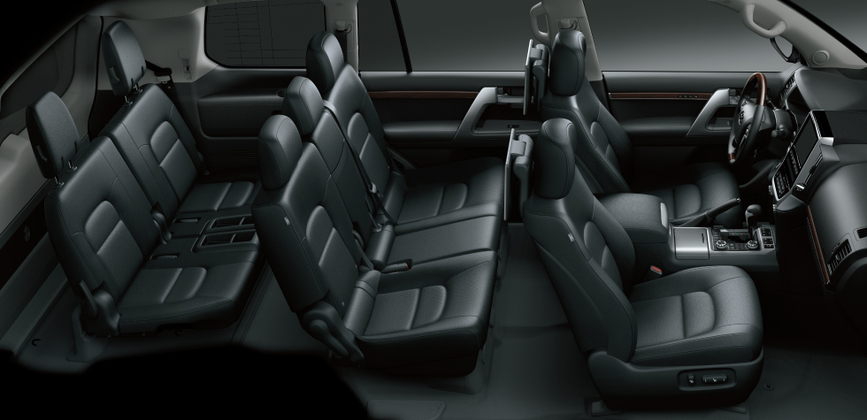 Thiết kế cabin xe Toyota Land Cruiser 2019