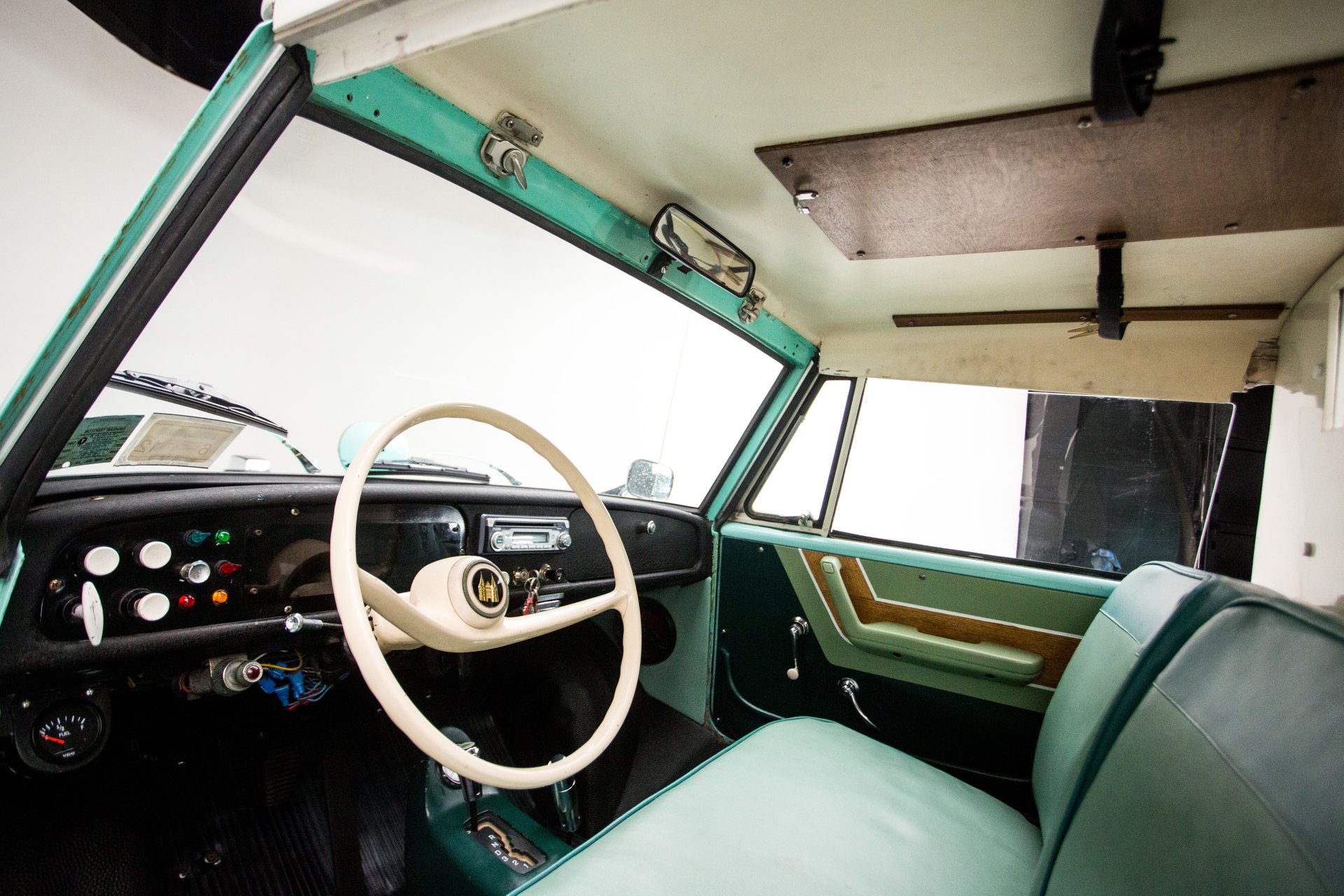 Thiết kế vô lăng xe Amphicar Model 770
